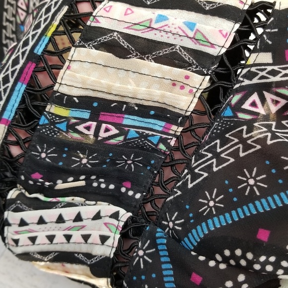 Democracy Patchwork and Lace Blouse Size 1x - Picture 7 of 7